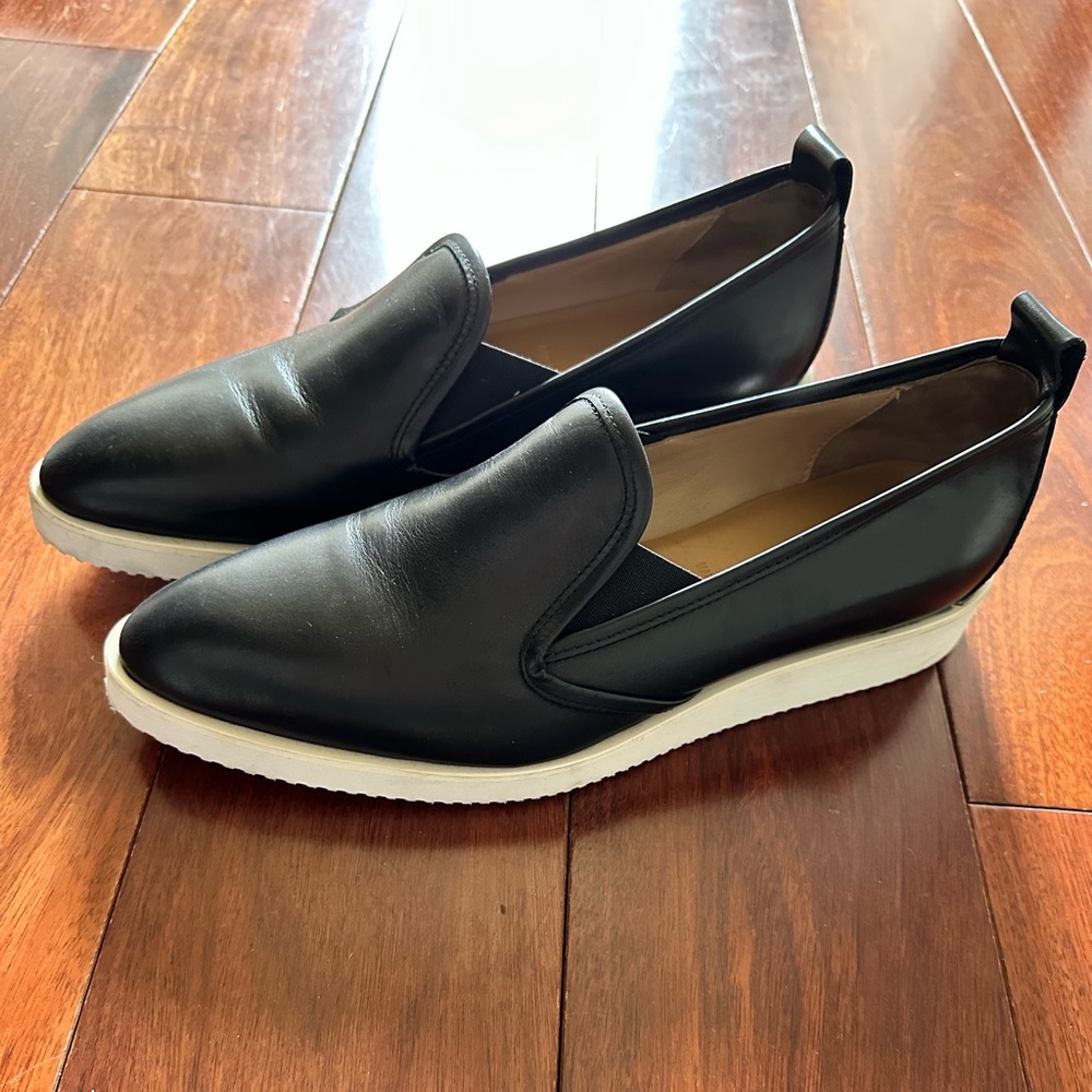 Everlane Black Loafer
